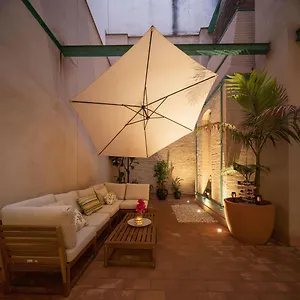 Apartamentos Terra Triana Sevilla